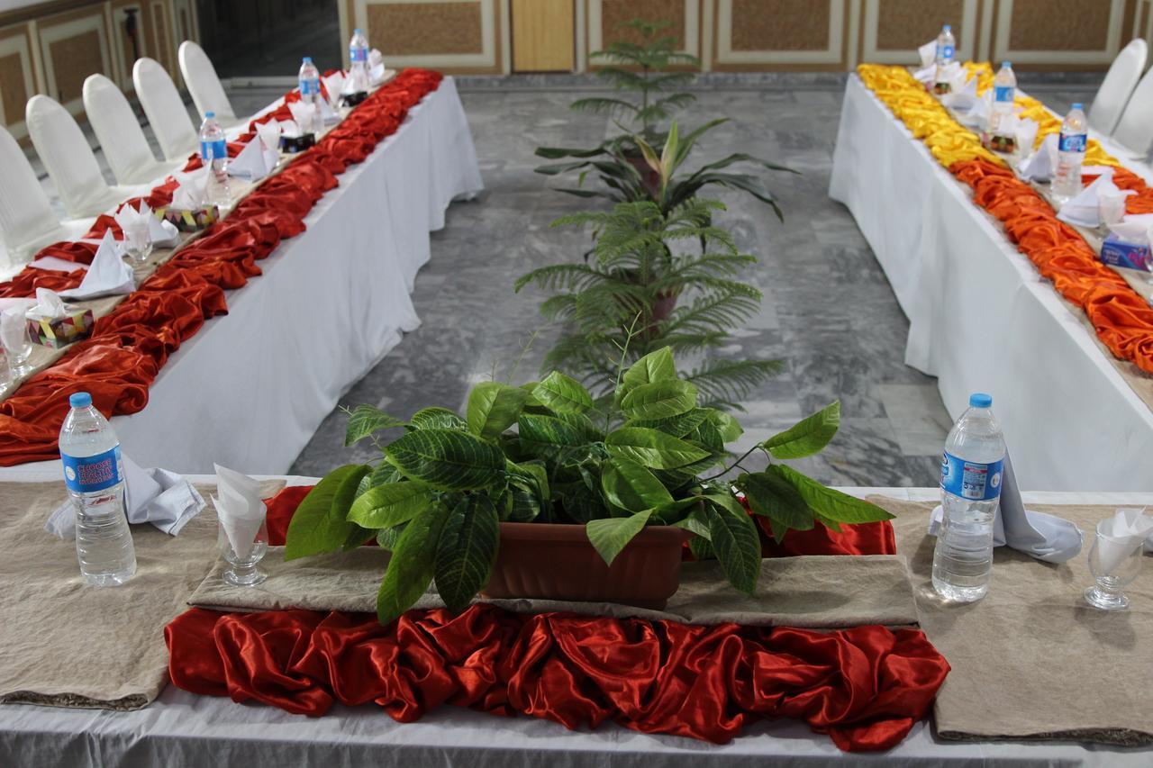 Tourist Inn Hotel Lahore Exterior photo